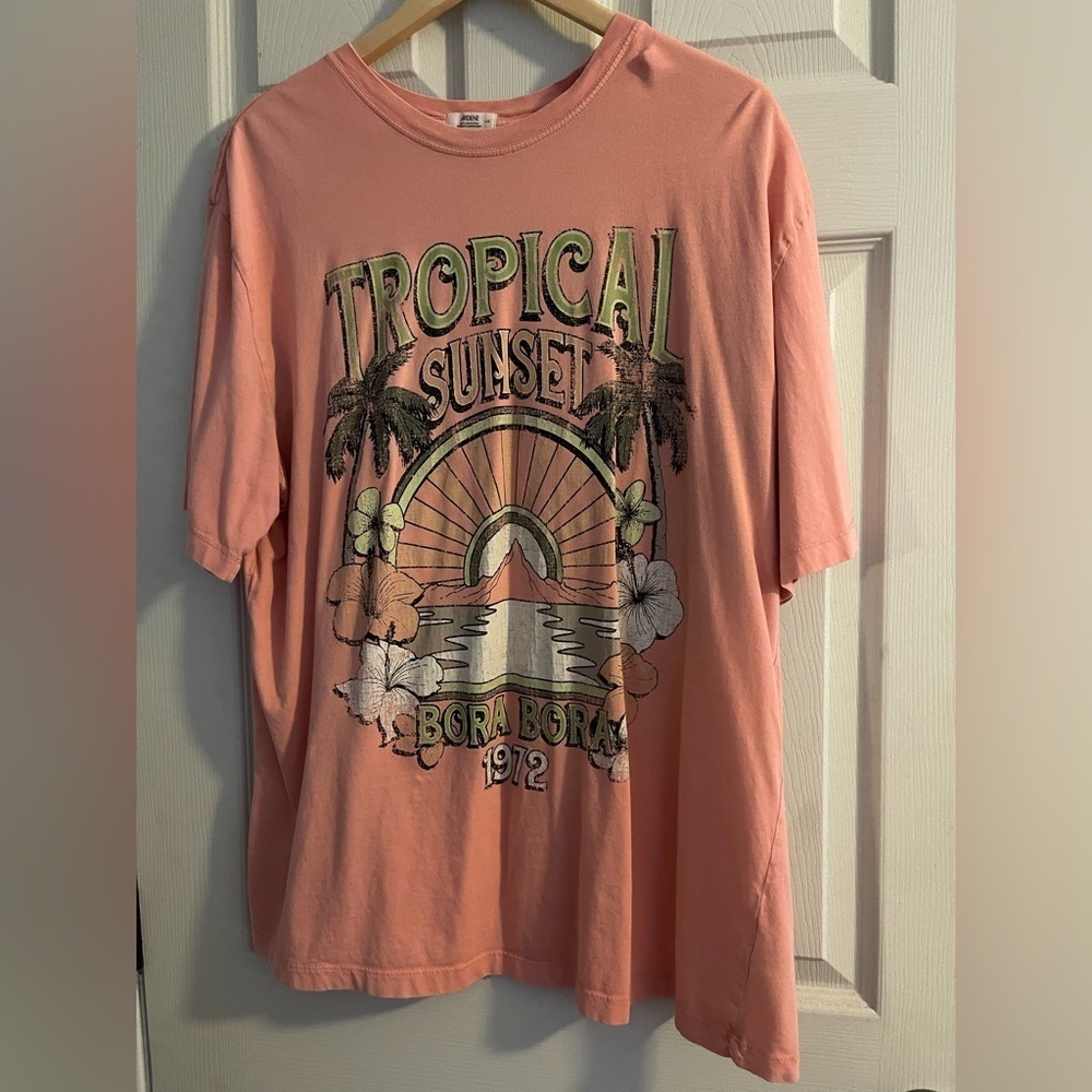 Ardene Peach Crew Neck T-Shirt​​​​